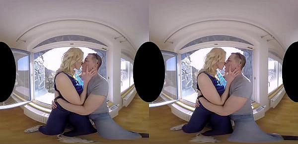  Get down and dirty with Brittany Bardot in VR!